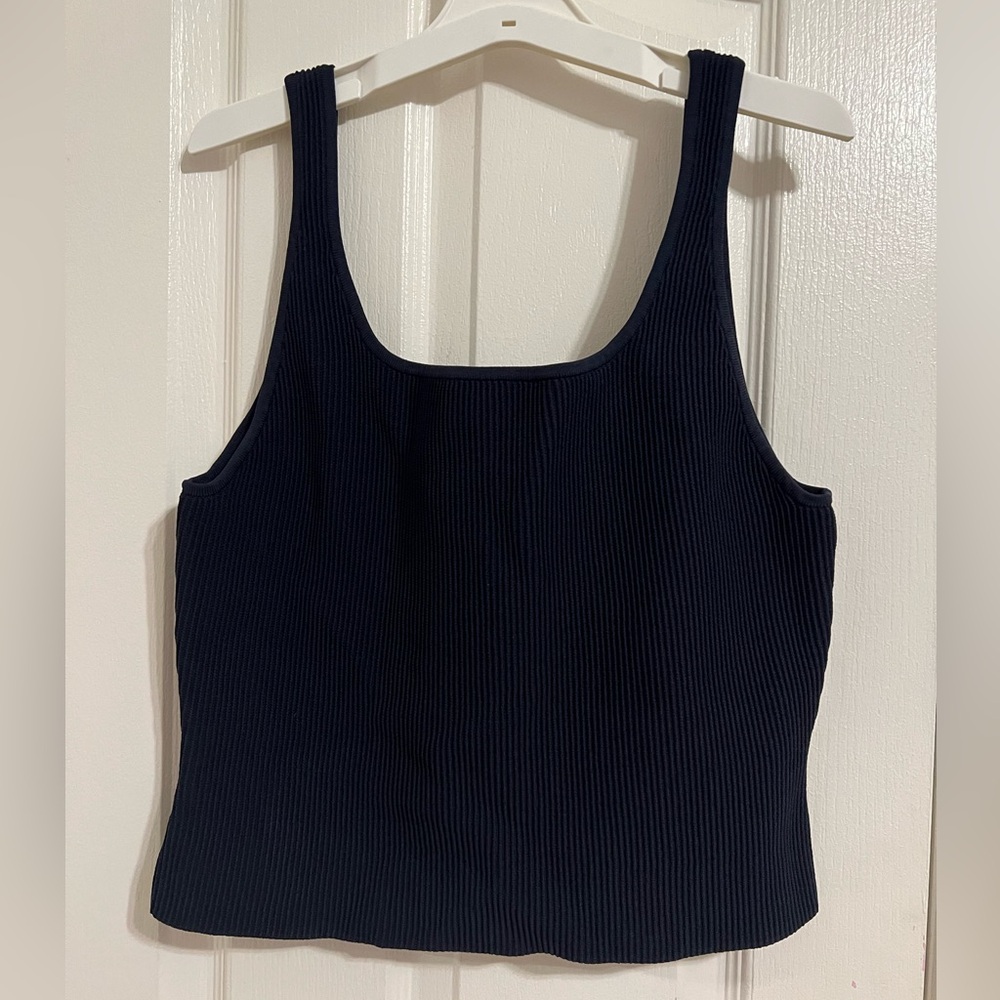 Aritzia Babaton Knit Top (FULL LENGTH)